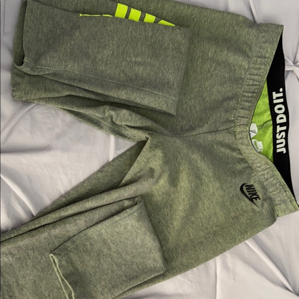 Nike yoga pants